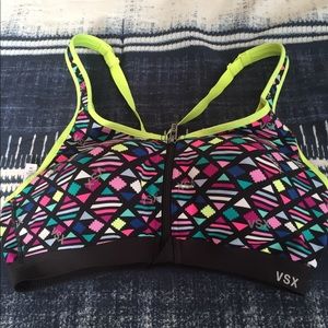 Victoria’s Secret VSX knockout front zip sport bra